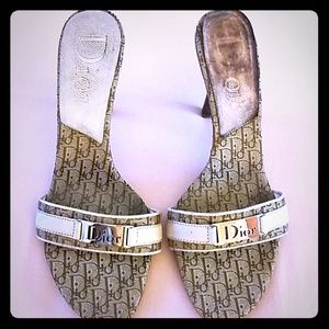 sandal heels